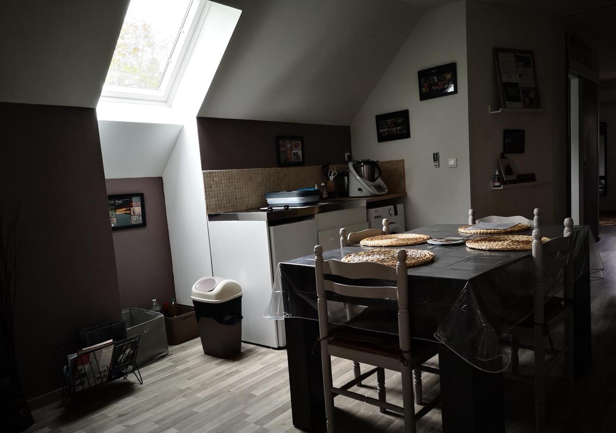 Chambre Fleurs De Lys Proche Zooparc De Beauval Et Des Chateaux De La Loire Couffy エクステリア 写真